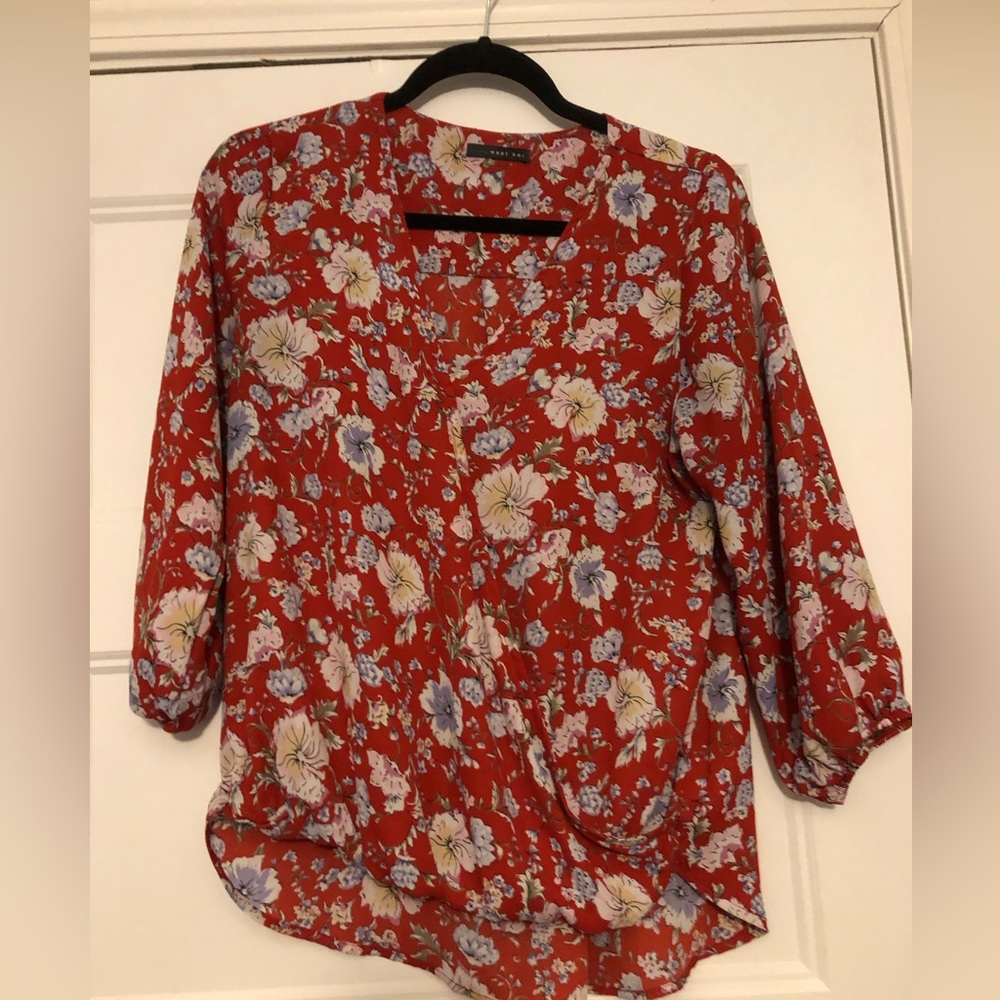 West Kei red floral faux wrap blouse 3/4 sleeve